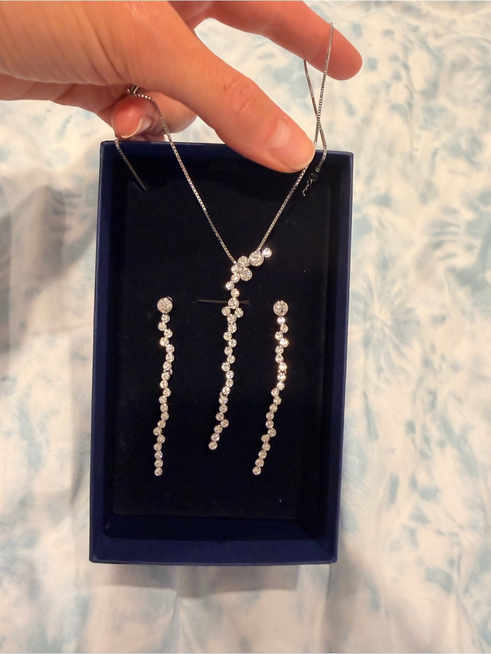 Swarovski Crystal Drop Necklace & Earrings Set - Elegant Women's Jewelry